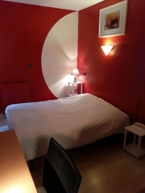 Hotel Du Lion D'Or Marmande Δωμάτιο φωτογραφία