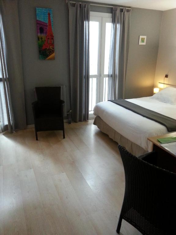 Hotel Du Lion D'Or Marmande Εξωτερικό φωτογραφία