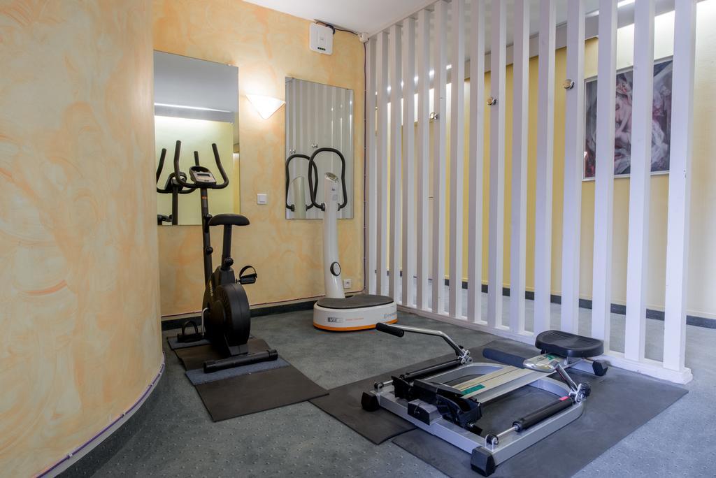 Hotel Du Lion D'Or Marmande Εξωτερικό φωτογραφία