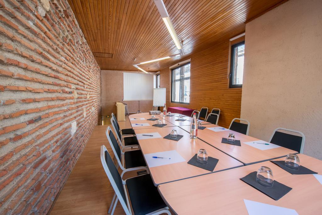 Hotel Du Lion D'Or Marmande Εξωτερικό φωτογραφία
