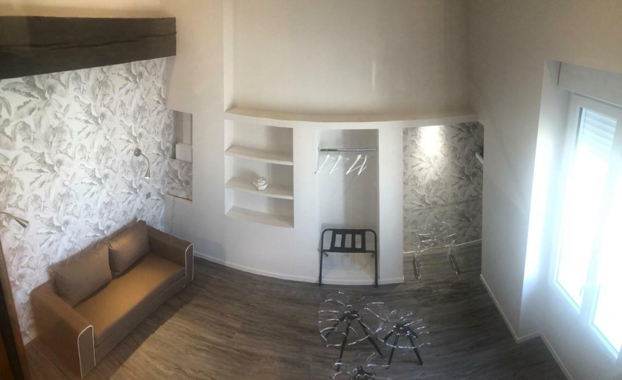 Hotel Du Lion D'Or Marmande Εξωτερικό φωτογραφία
